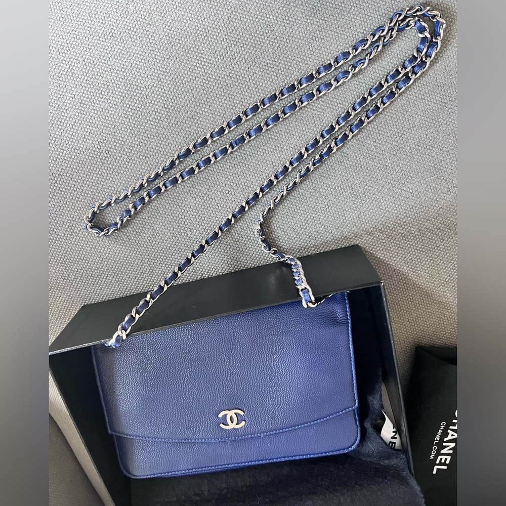 Chanel Sevruga Caviar Wallet On A Chain - Picture 8 of 11